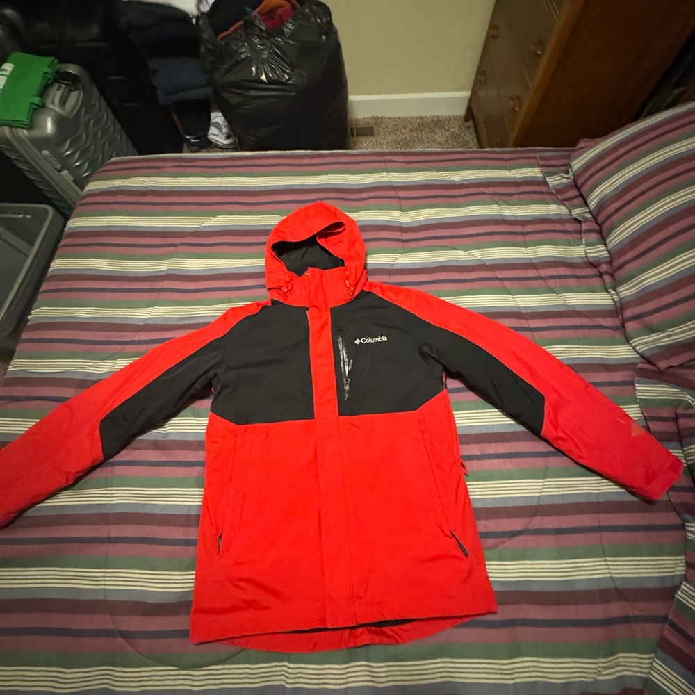 Columbia Men's Vibrant Red and Black Ski Jacket